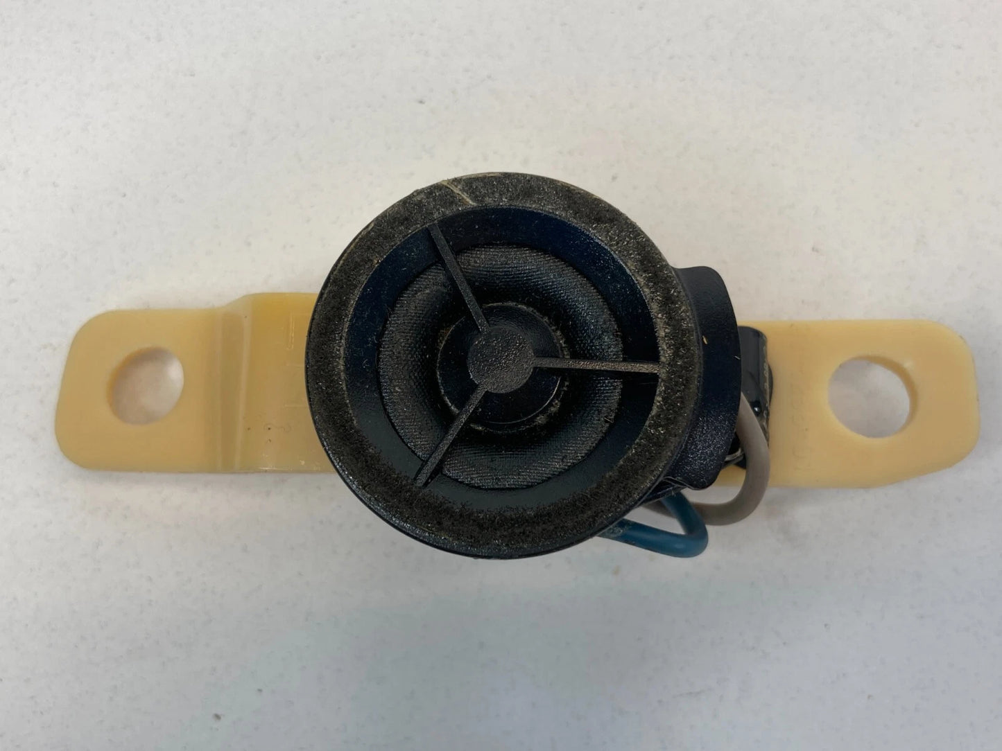 2006-2012 KIA SEDONA FRONT LEFT DRIVER SIDE A PILLAR SOUND SYSTEM TWEETER OEM