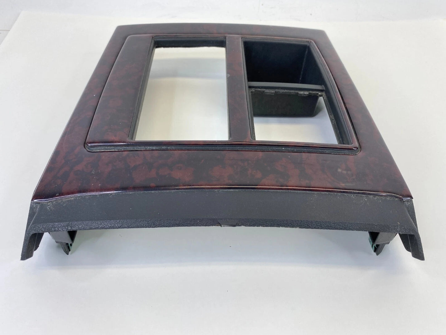 08-12 JEEP LIBERTY CENTER CONSOLE AT GEAR SHIFTER COVER TRIM BEZEL 1DP12XDVAC