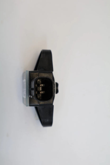 11-15 KIA OPTIMA 09-11 FORTE FRONT RH SIDE IMPACT SENSOR MODULE OEM 95920-1M200