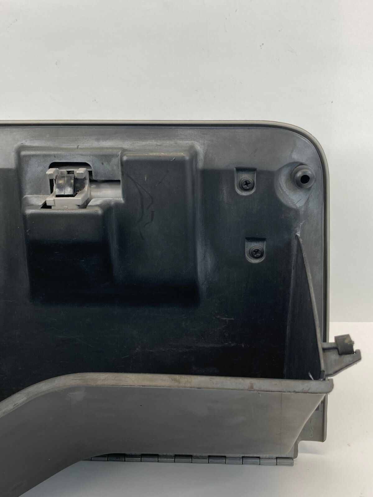 1998-2000 Ford Ranger Glove Box Assembly Storage Compartment F87X-1006015-AE OEM