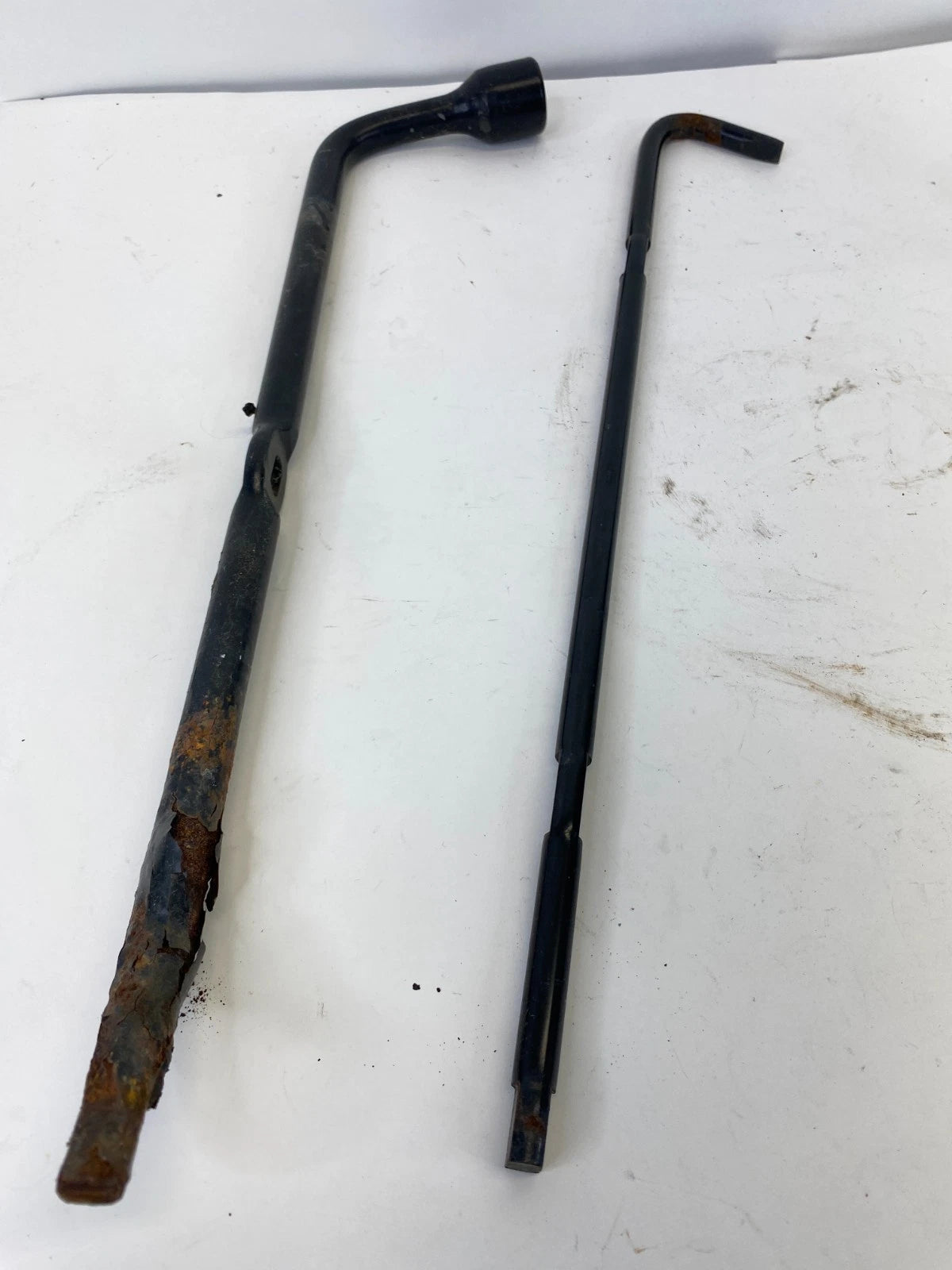 2008-2012 FORD ESCAPE EMERGENCY SPARE TIRE JACK & WRENCH 3L8A-17A078-8A OEM