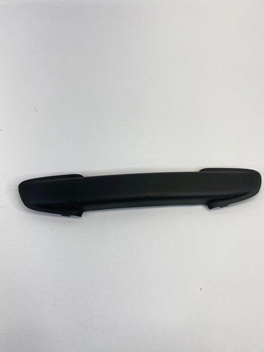 2012-2018 FORD FOCUS HATCHBACK RIGHT EXTERIOR DOOR HANDLE BEZEL S16889719 OEM