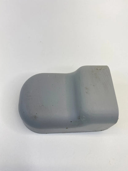 2006-2008 HYUNDAI SONATA SEDAN LEFT INNER SIDE FRONT LEFT SEAT TRACK COVER TRIM