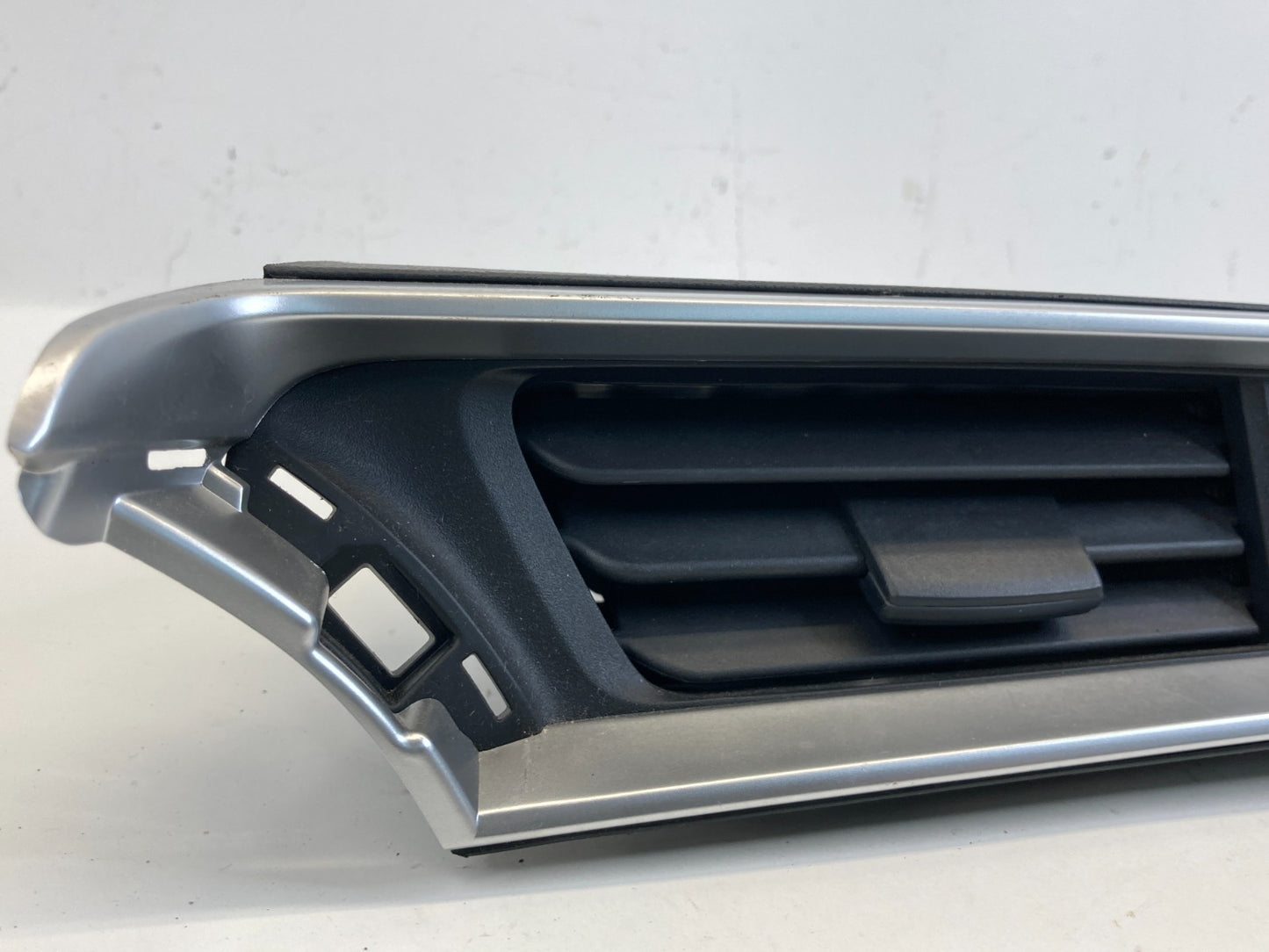 2015 16 17 18 19 2020 Honda Fit Dash Center Air Vent Outlet Duct Grille OEM