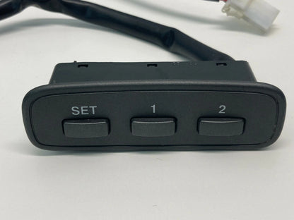 2006-2008 HYUNDAI AZERA FRONT LEFT SIDE SEAT CONTROL MEMORY SWITCH 93250-3L200