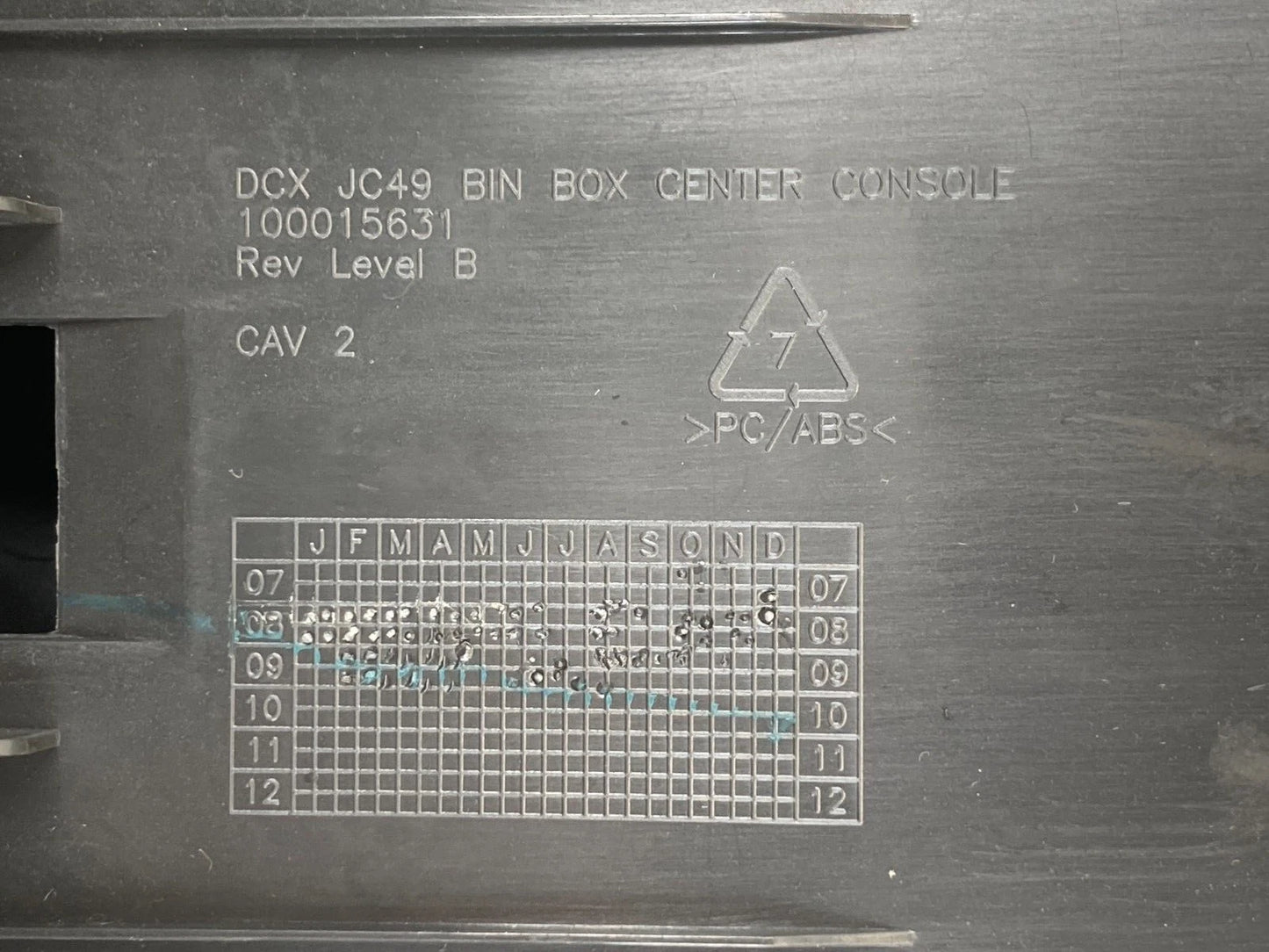 2009 2010 DODGE JOURNEY UPPER DASH STORAGE BOX COMPARTMENT BIN 100015631