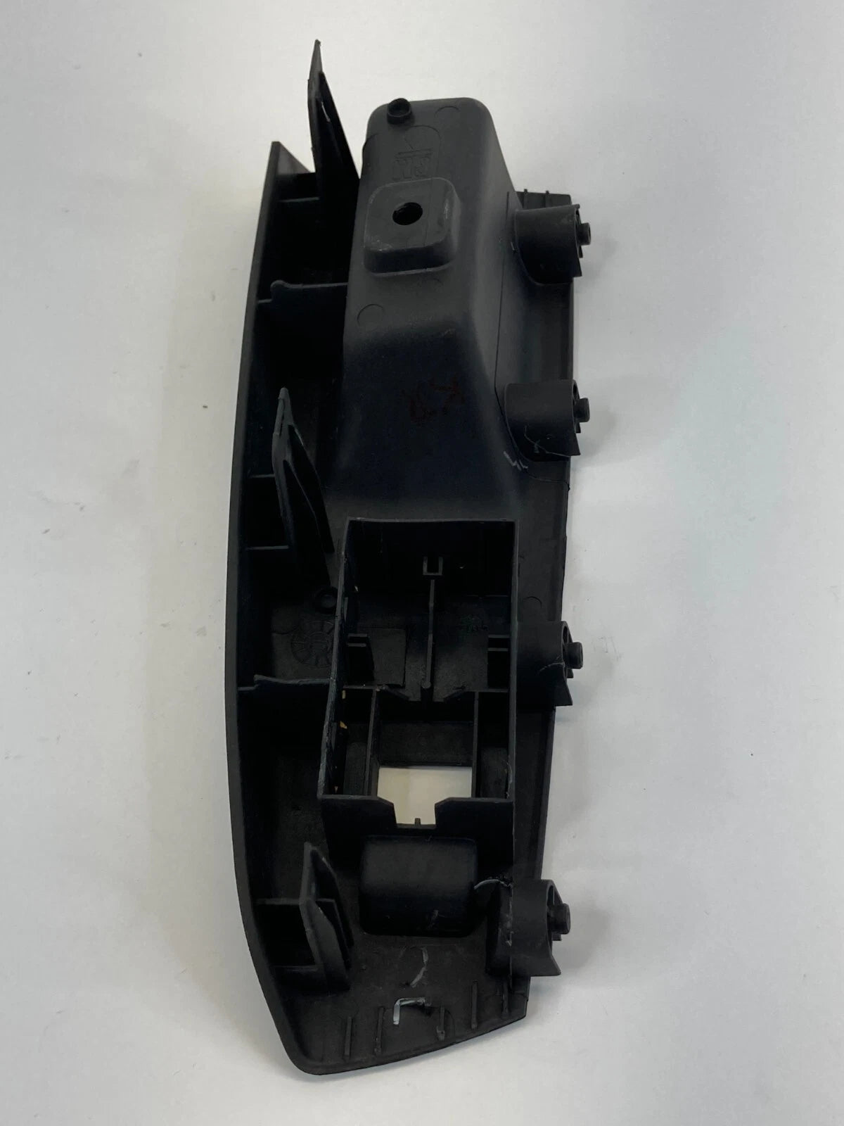 2011-2016 CHEVROLET CRUZE REAR RIGHT SIDE WINDOW SWITCH COVER BEZEL 87756943