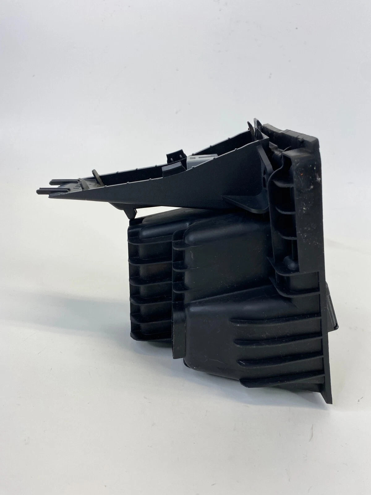 2011-2013 HONDA ODYSSEY GLOVE BOX POCKET USB PORT ASSEMBLY 77501-TK8-A1 OEM
