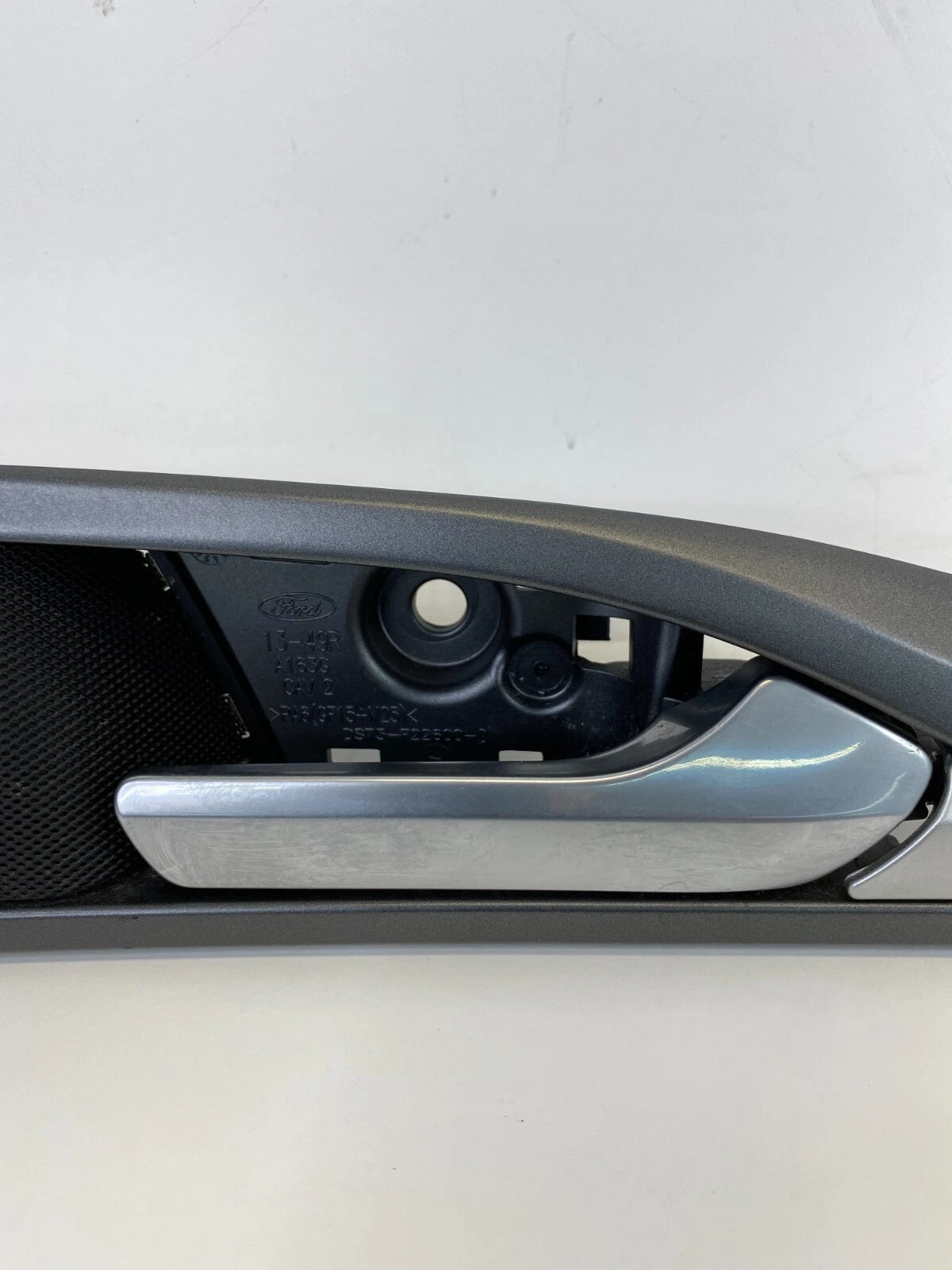 2013-2016 FORD FUSION FRONT RIGHT INTERIOR DOOR HANDLE & LOCK SWITCH W/ TWEETER