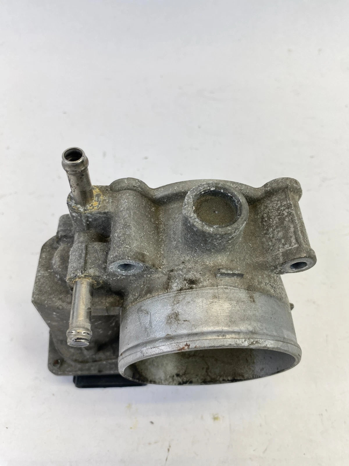 2005-2011 TOYOTA TUNDRA 4.0L V6 THROTTLE BODY VALVE ASSEMBLY OEM 22030-0P010