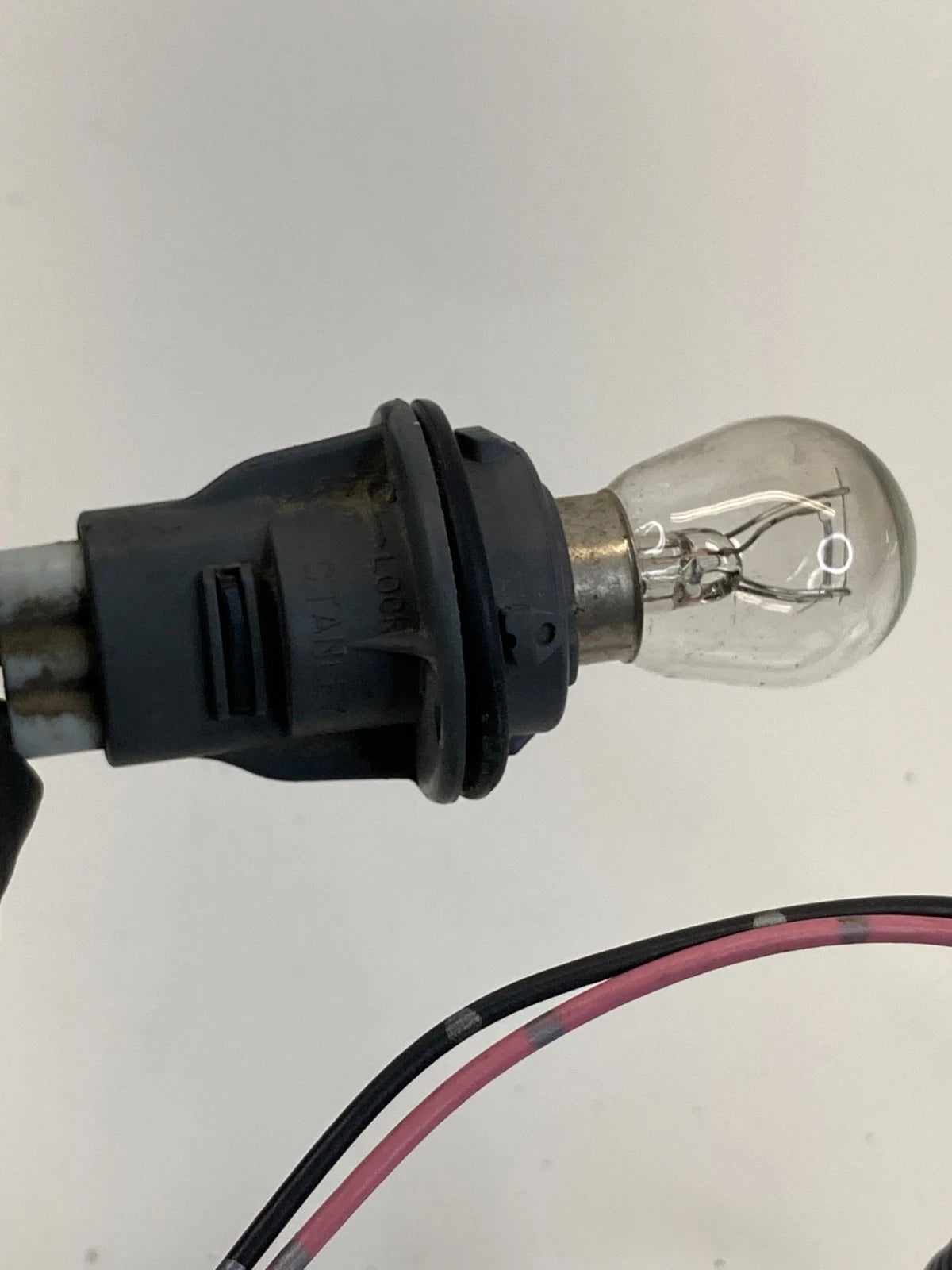 2006 2007 2008 Honda Civic Front Headlight Wire Harness Connector w/ Socket OEM