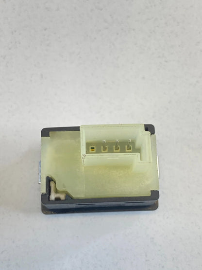 2004-2007 BMW 530I 525I 04 05 545I TRUNK LID RELEASE BUTTON SWITCH 6921846 OEM