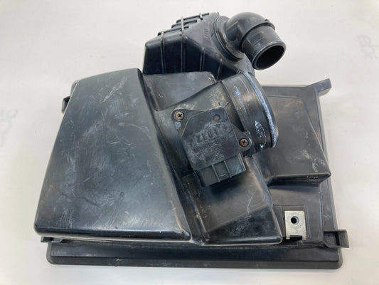 04-09 MAZDA 3 2.0L AIR INTAKE UPPER CASE W/ MAF SENSOR OEM FACTORY 197400-2010