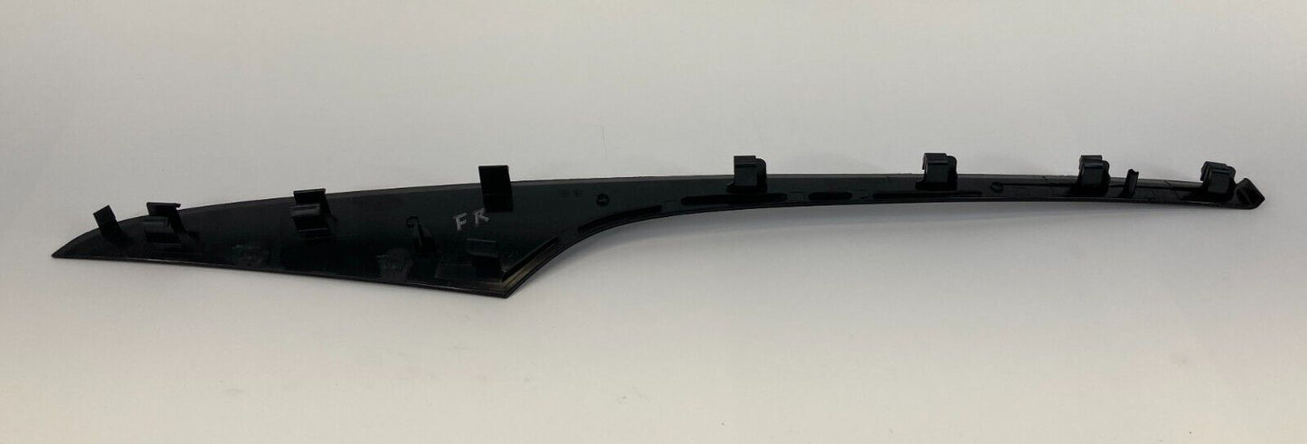 2014-2017 Buick Regal Front Right Interior Door Panel Trim Molding 330188061 OEM