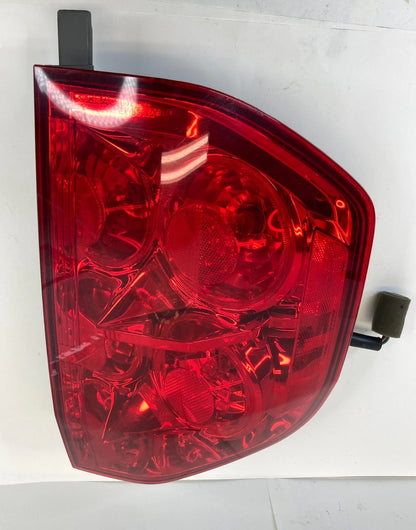 2003-2005 HONDA PILOT RIGHT PASSENGER SIDE TAILLIGHT TAIL LIGHT LAMP RH OEM