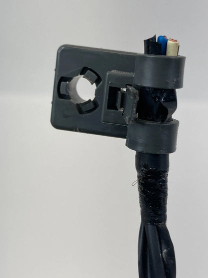 2007-2010 HYUNDAI ELANTRA SEDAN REAR RIGHT TAIL LIGHT TAILLIGHT WIRING CONNECTOR