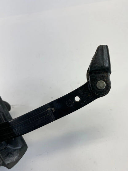 2004-2007 BMW 530I FRONT RIGHT PASSENGER SIDE DOOR CHECK STOPPER DETENT OEM