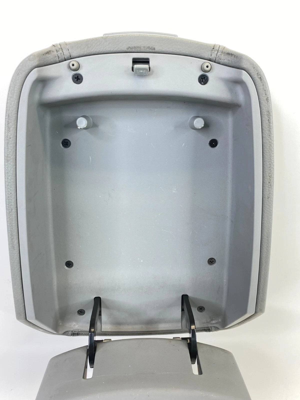 2009-2011 KIA BORREGO CENTER CONSOLE ARMREST ARM REST STORAGE COMPARTMENT OEM