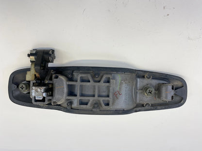 2003-2006 SUZUKI XL-7 FRONT LEFT DRIVER SIDE EXTERIOR DOOR HANDLE 82820-65D10