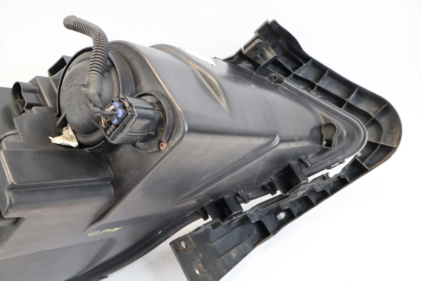 2010-2013 SUZUKI KIZASHI FRONT LEFT DRIVER HEADLIGHT HEADLAMP HALOGEN OEM