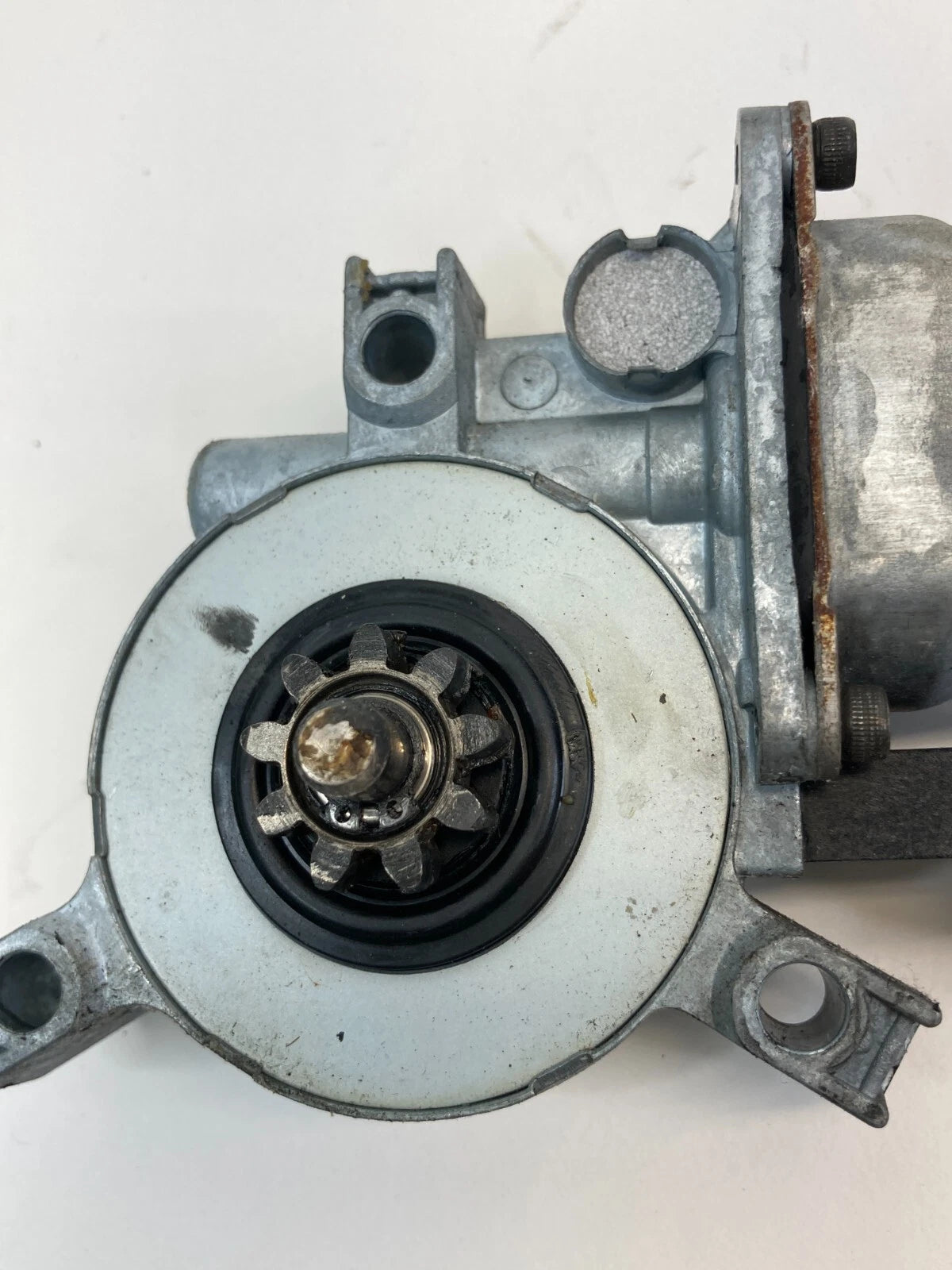 05-07 BUICK TERRAZA 05-07 RELAY FRONT RIGHT SIDE DOOR WINDOW MOTOR 16643539