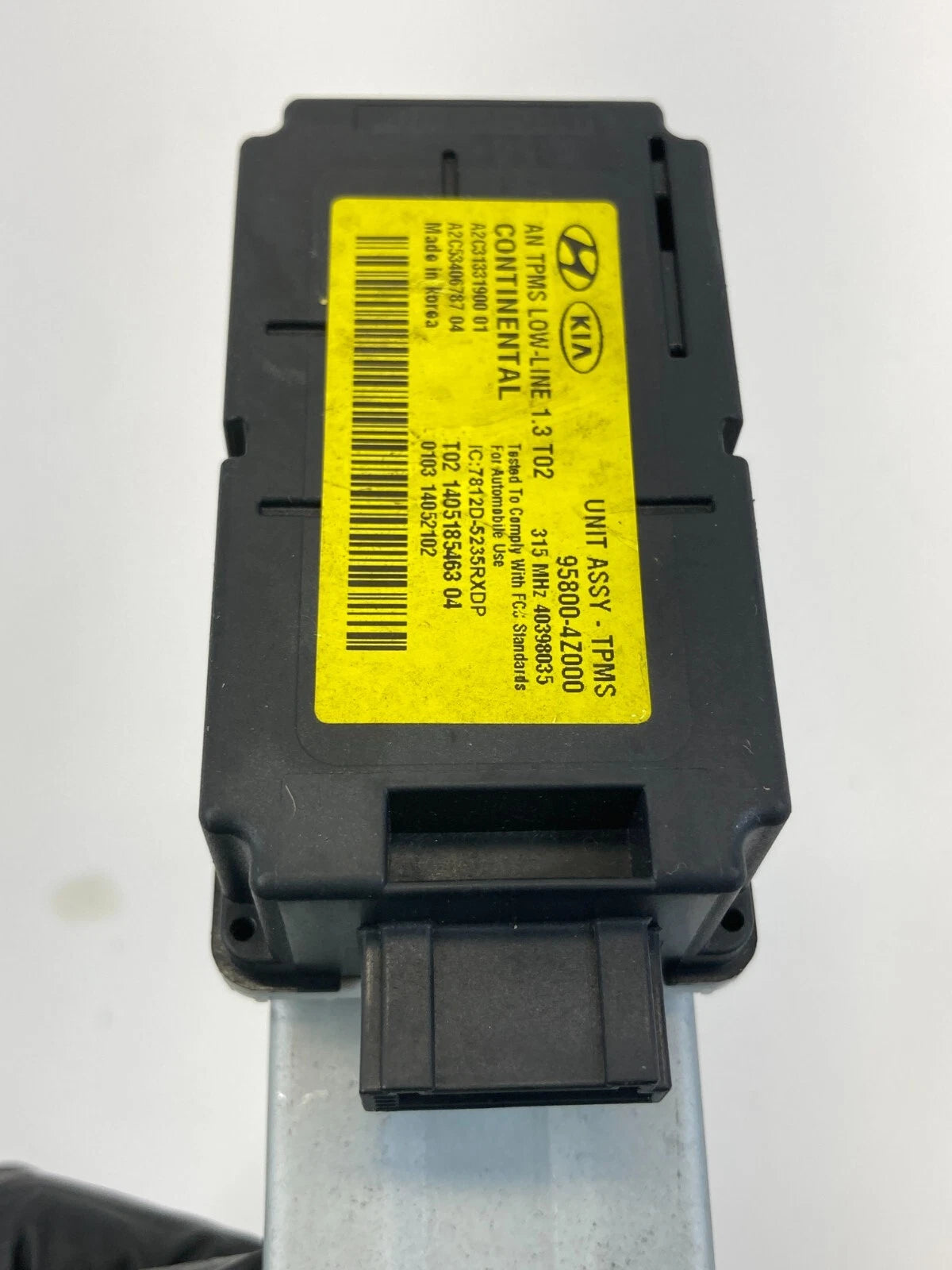 2013-2018 HYUNDAI SANTA FE TPMS TIRE PRESSURE MONITOR MODULE OEM 95800-4Z00