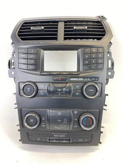 18 19 FORD EXPLORER RADIO & CLIMATE CONTROL TRIM BEZEL W/AIR VENT JB5T-18A802-LB