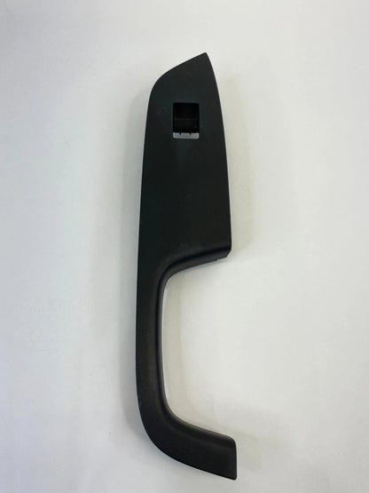 2010-2017 CHEVROLET EQUINOX FRONT RIGHT SIDE DOOR WINDOW SWITCH BEZEL 25946839