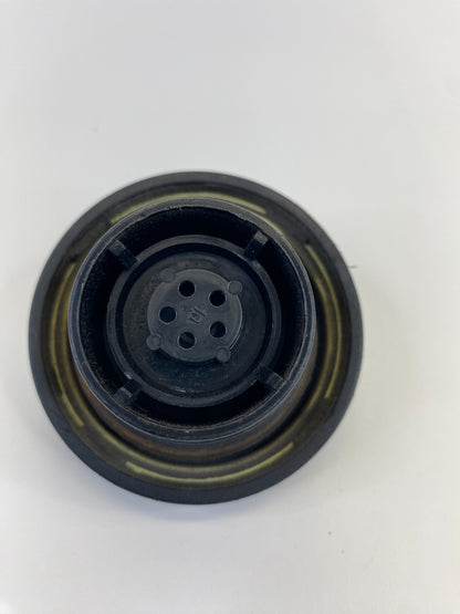 2008 09 10 11 12 13 14 15 16 2017 Jeep Patriot Fuel Tank Gas Cap Lid Cover OEM