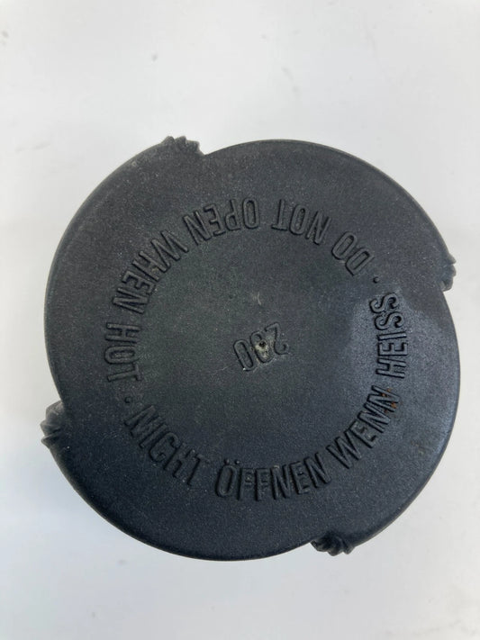 2002-2005 BMW 745I RADIATOR COOLANT EXPANSION TANK CAP LID COVER ASSY OEM
