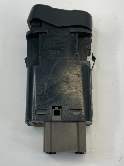 2002-2004 HONDA ODYSSEY FRONT LEFT HEATED SEAT CONTROL SWITCH BUTTON M15994 OEM