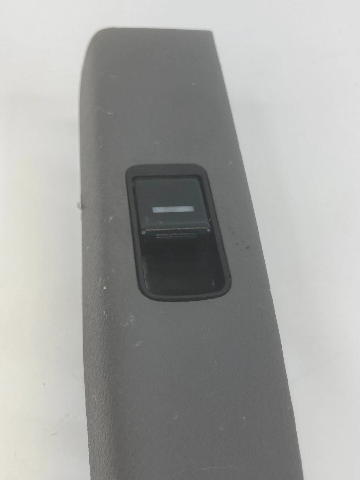 2005-2010 HONDA ODYSSEY REAR LEFT SIDE DOOR WINDOW SWITCH BEZEL 83790-SHJ-A010