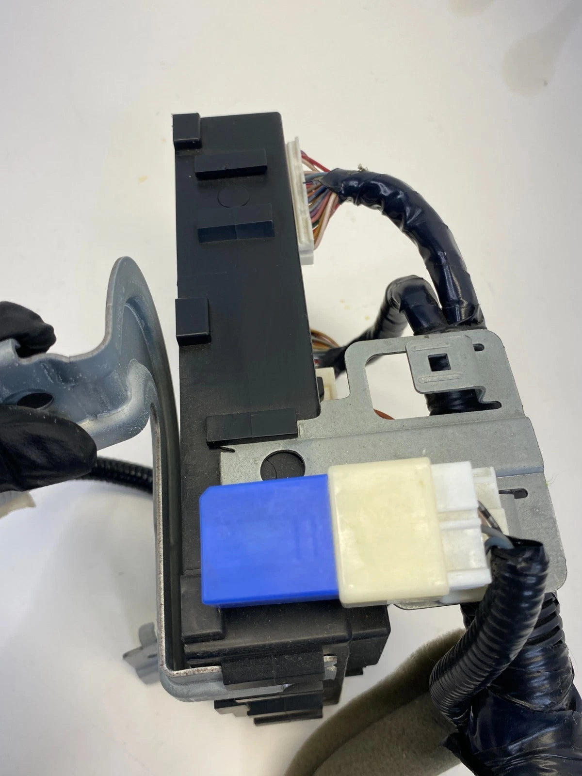 2015-2019 NISSAN SENTRA 1.8L BODY CONTROL MODULE BCM COMPUTER UNIT 284B1-9AM1A