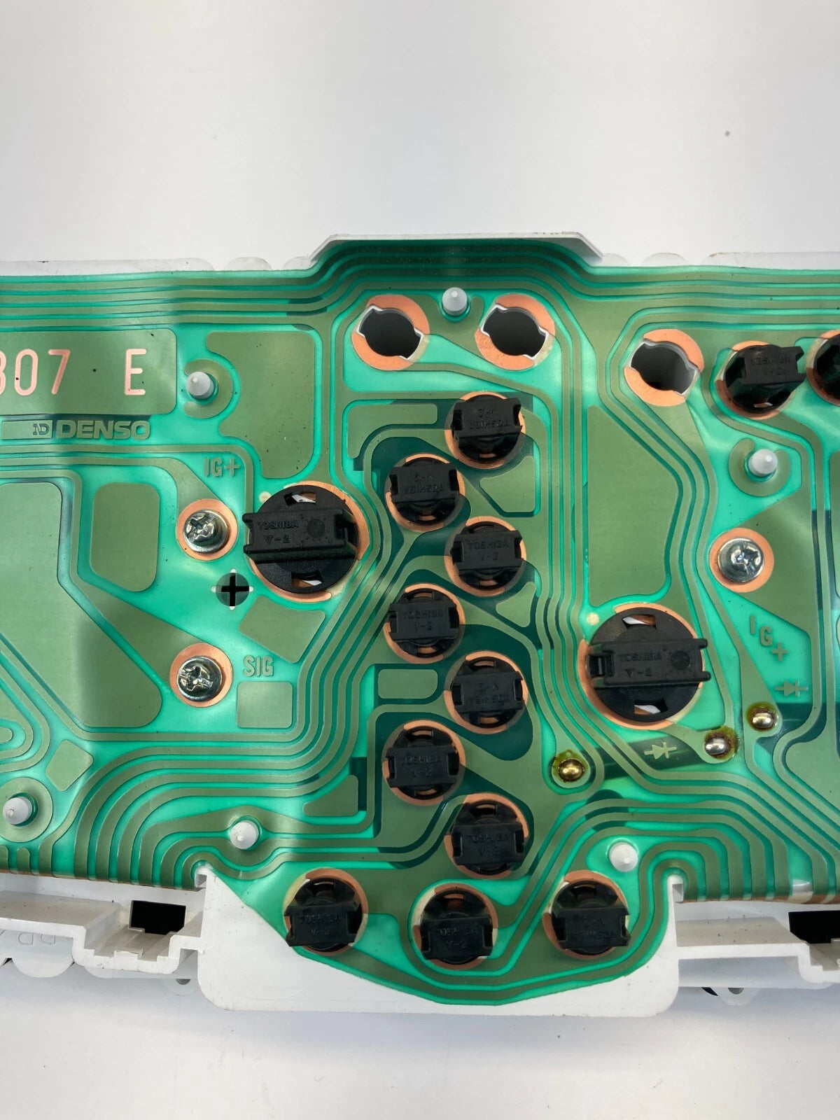 2001-2003 MITSUBISHI MONTERO 3.0 AT DASH SPEEDOMETER CLUSTER MR590135 235K MILES