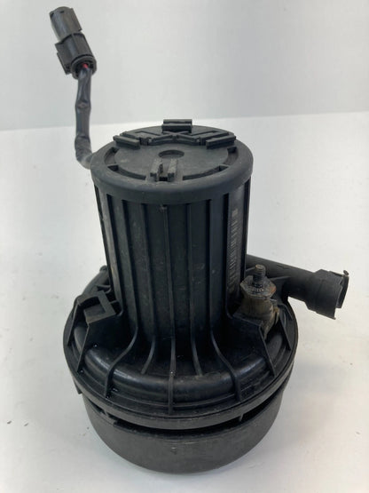 2004-2006 BMW X3 2.5I A/T SECONDARY AIR INJECTION PUMP ASSEMBLY 72812920 OEM