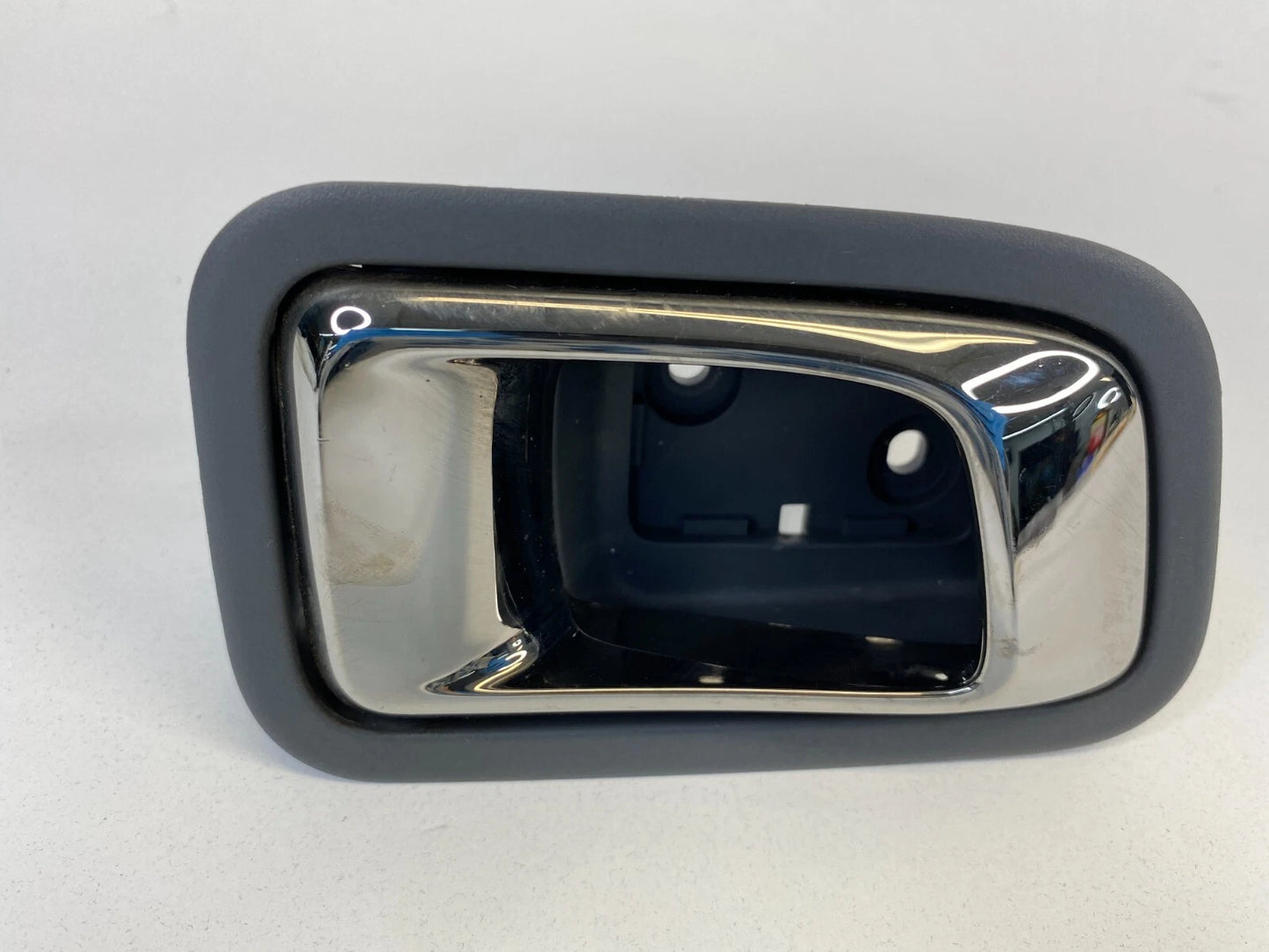 2003 2004 2005 HONDA PILOT REAR LEFT DRIVER SIDE INNER INTERIOR DOOR HANDLE OEM