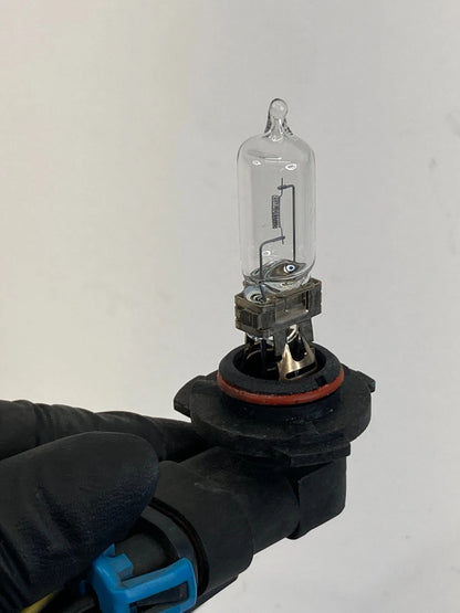 2007-2010 FORD EDGE FRONT RIGHT HEADLIGHT WIRE HARNESS CONNECTOR W/ SOCKET OEM