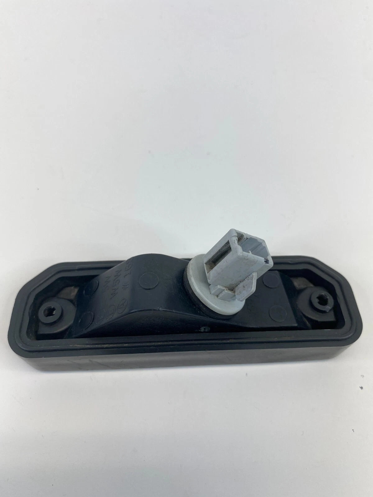 02 03 04 05 HYUNDAI SONATA BACK REAR TRUNK LICENSE PLATE LIGHT LAMP 92501-3D0