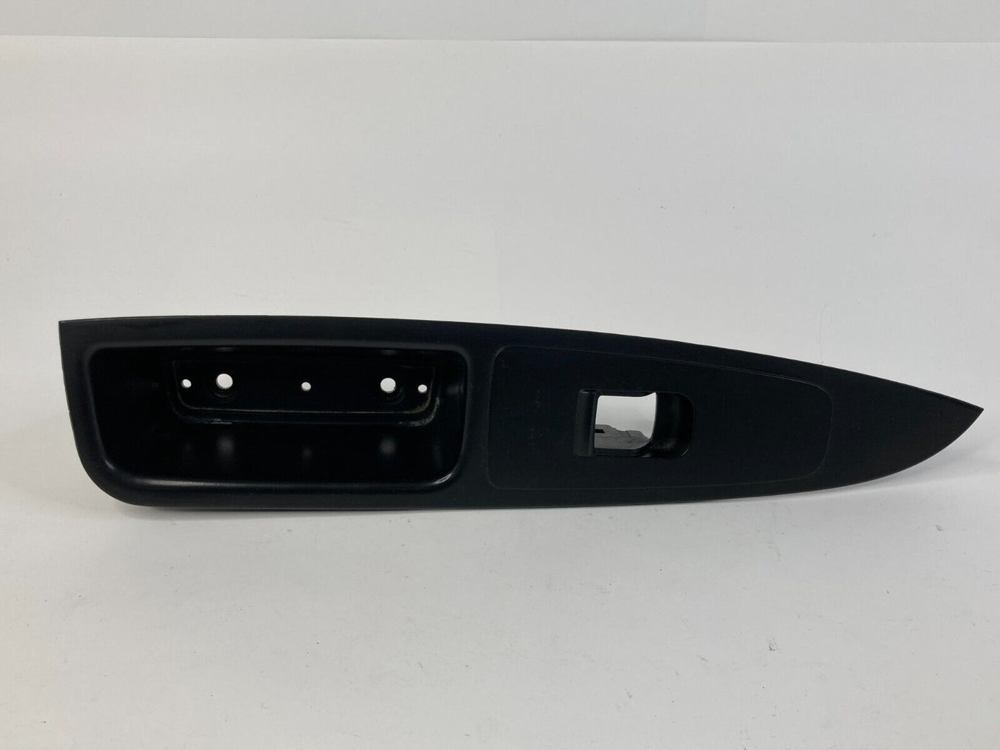 2008-2012 Chevrolet Malibu Rear Left Side Window Switch Bezel Trim 20952791 OEM