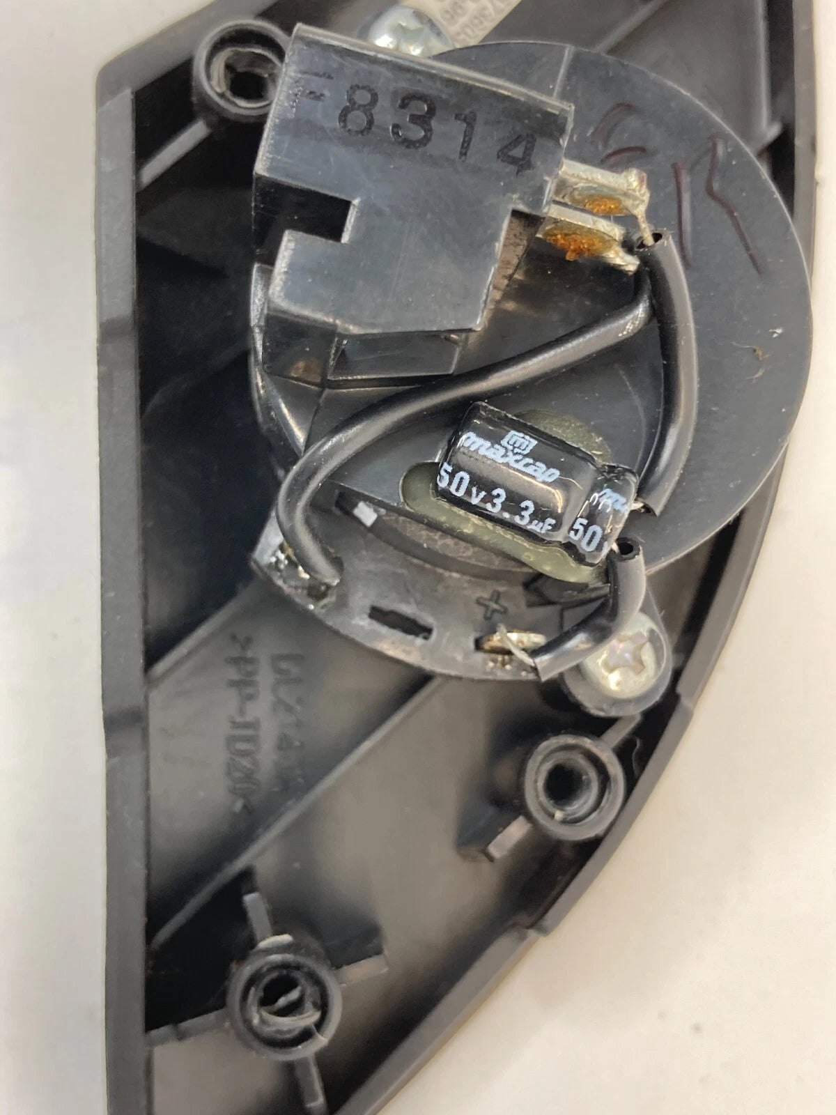 08-10 SATURN VUE FRONT RIGHT SIDE DOOR AUDIO TWEETER W/ COVER GRILLE 96673603