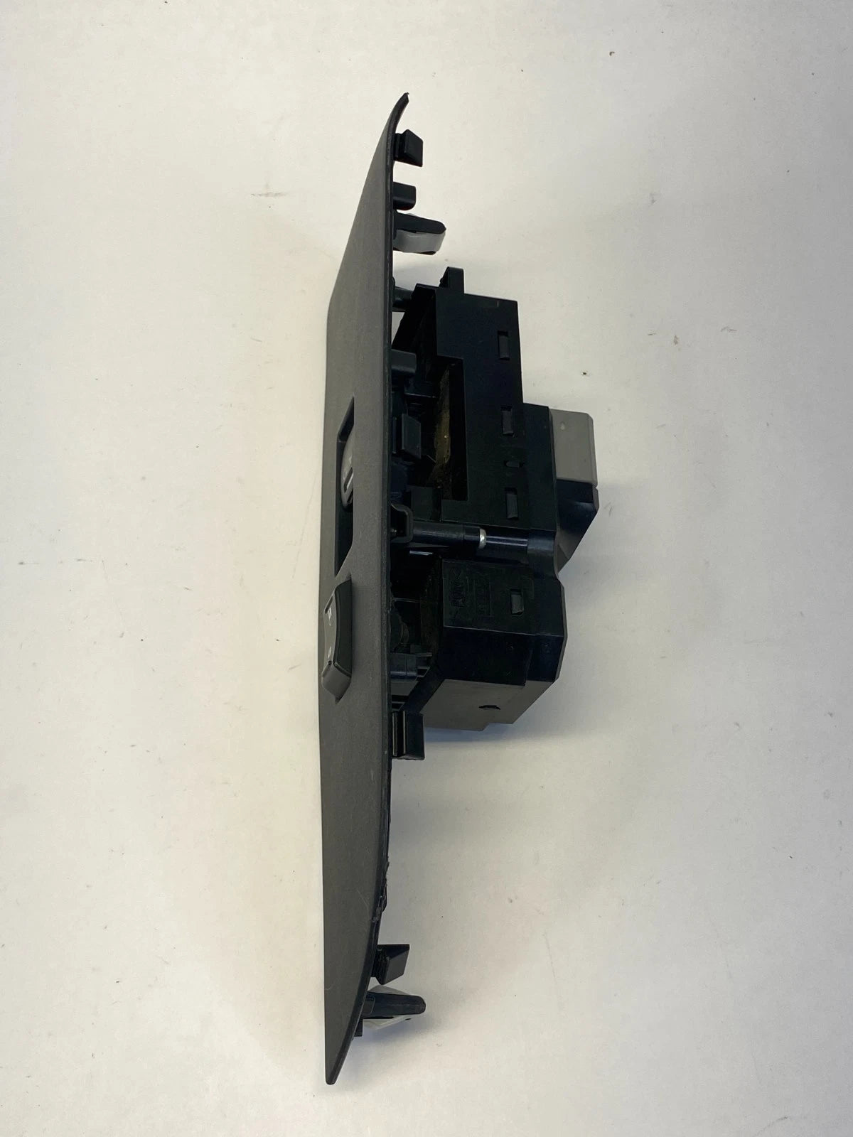 2011-2017 HONDA ODYSSEY FRONT RIGHT DOOR POWER WINDOW CONTROL SWITCH W/ BEZEL