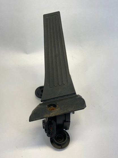 2014-2019 KIA SOUL ACCELERATOR GAS PEDAL SENSOR ASSEMBLY OEM FACTORY 32700-B2110