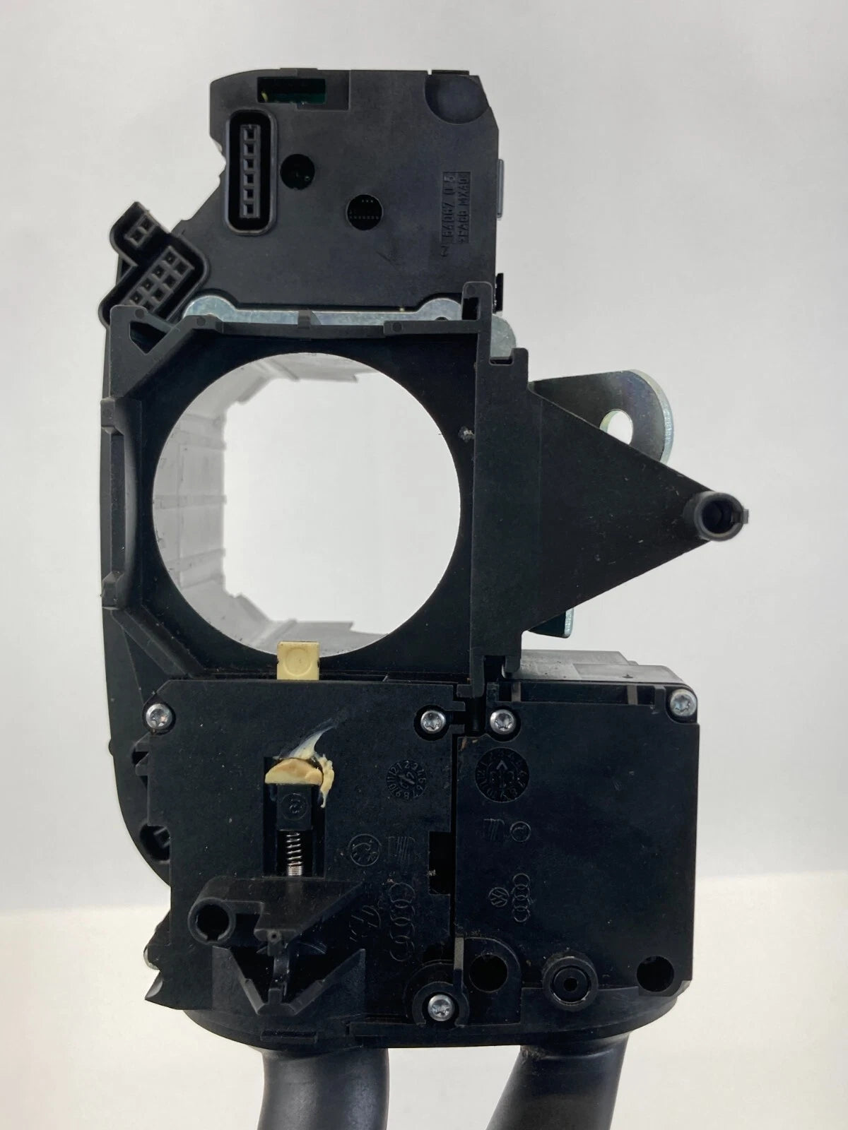 2006-2011 AUDI A6 STEERING COLUMN TURN SIGNAL HEADLAMP & CRUISE CONTROL SWITCH