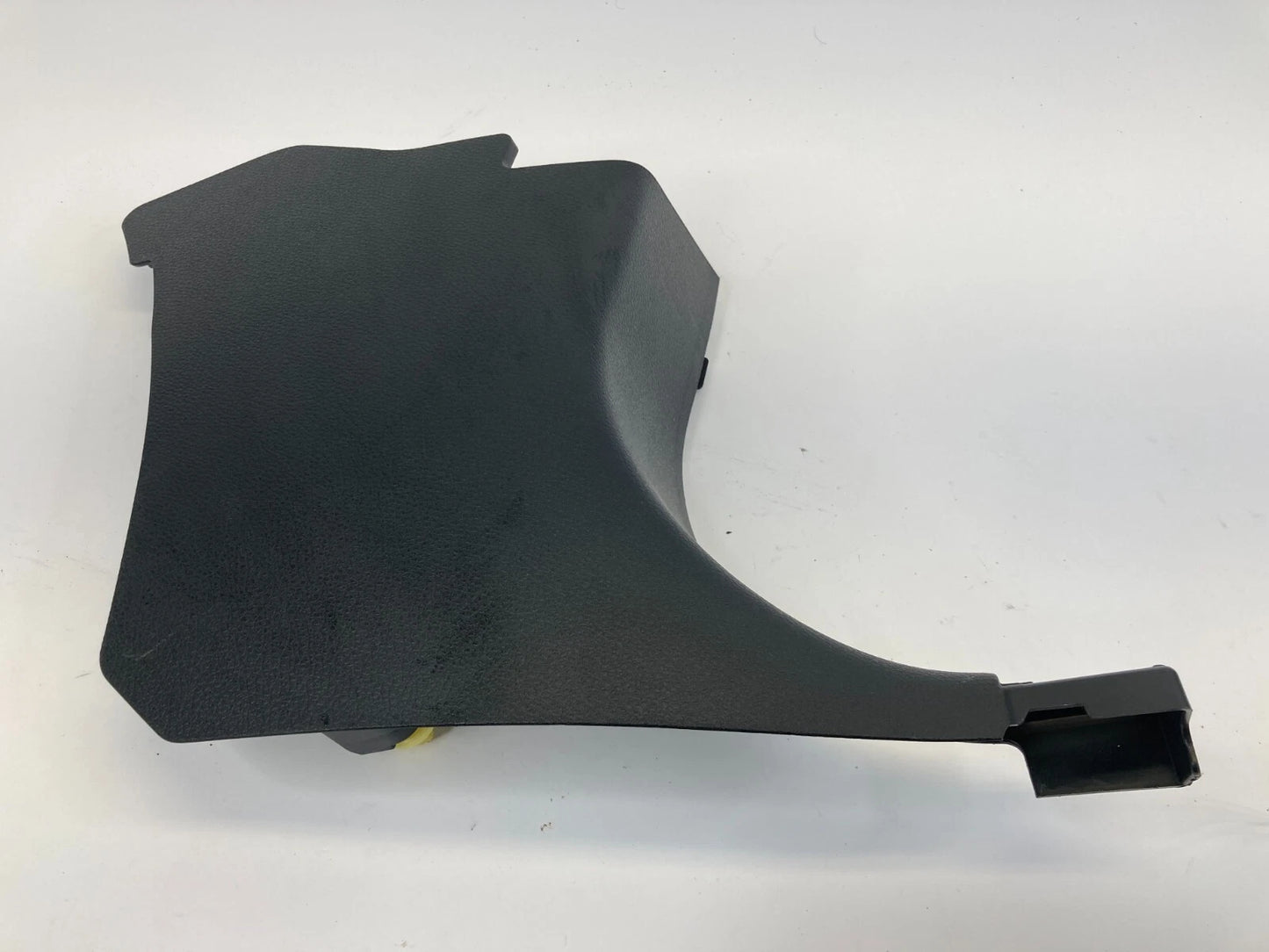 2016-2020 HONDA CIVIC FRONT RIGHT DASH LOWER KICK PANEL TRIM 83111-TBA OEM