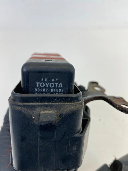 1999-2003 LEXUS RX300 3.0L ENGINE SMALL FUSE BOX RELAY PANEL OEM 9098704002