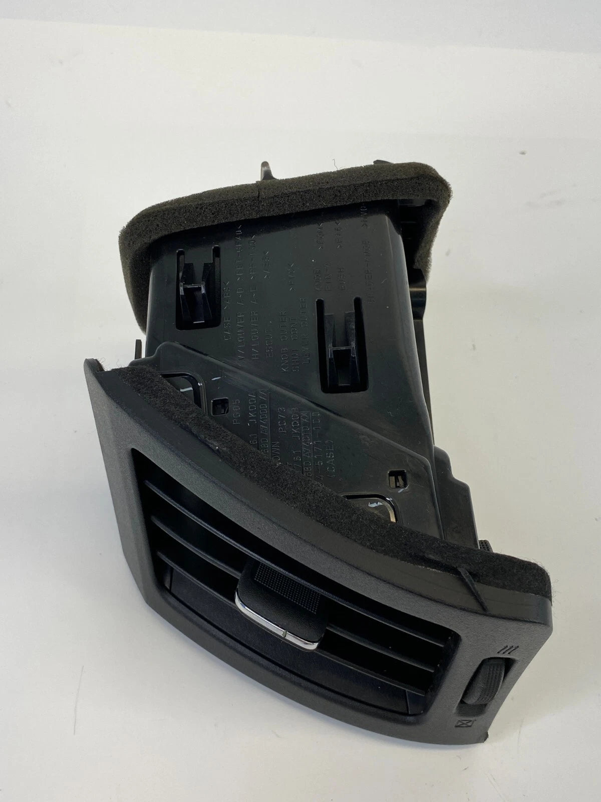2007 2008 INFINITI G35 SEDAN DASH LEFT DRIVER SIDE A/C AIR VENT OUTER OUTLET OEM