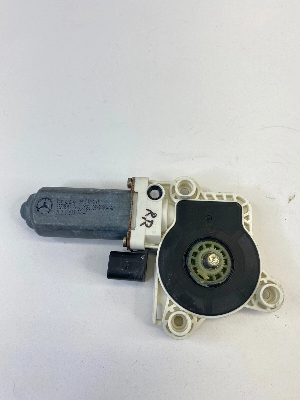 2003-2009 MERCEDES-BENZ E320 E350 REAR RIGHT PASSENGER WINDOW MOTOR A2118202442