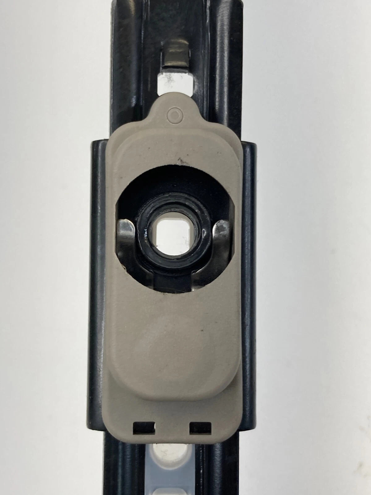 2002-2006 NISSAN ALTIMA FRONT LEFT SIDE SEAT BELT HEIGHT ADJUSTER ADJUSTMENT OEM