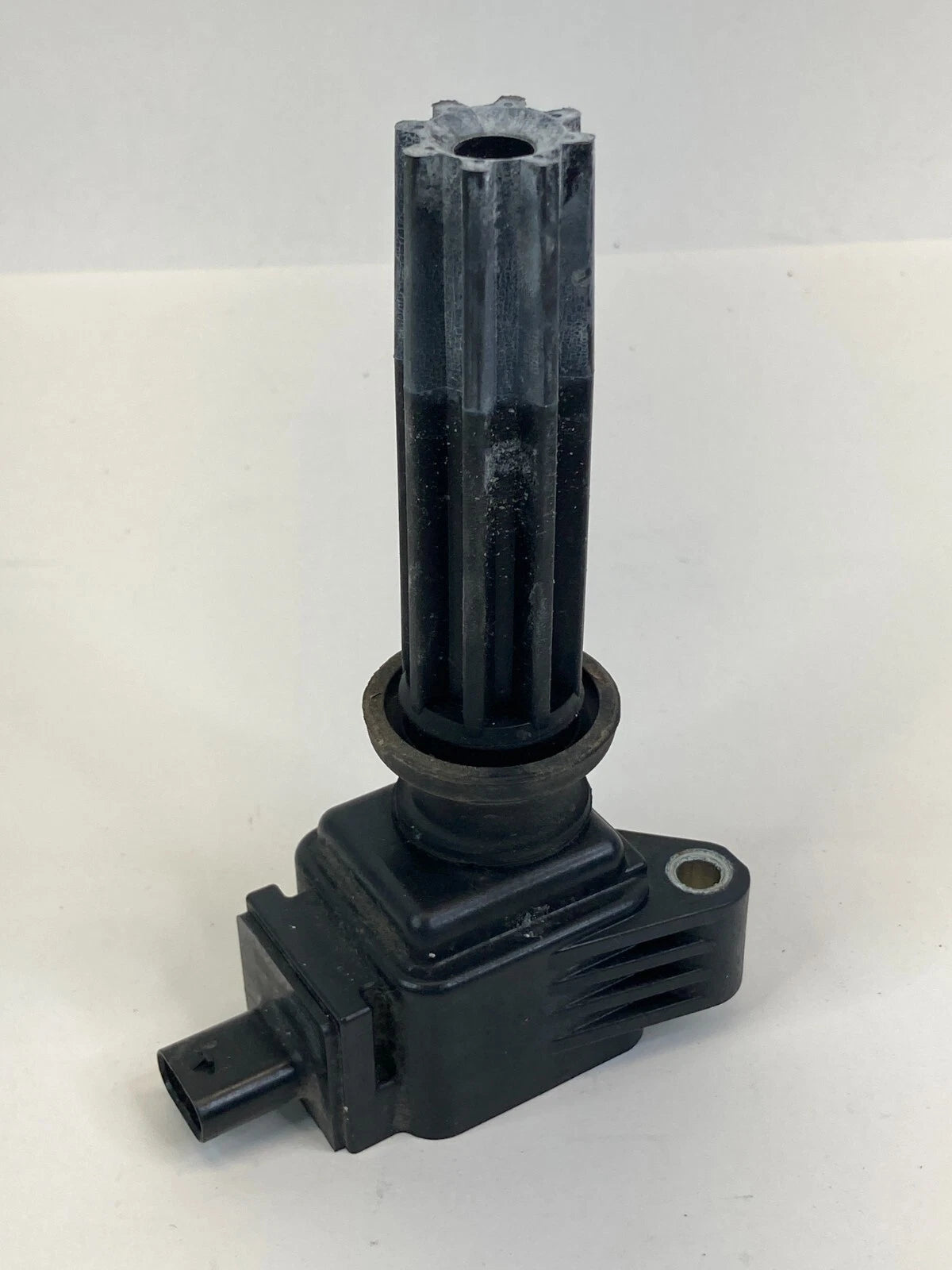 2012 2013 2014 2015 2016 2017 2018 FORD FOCUS SEDAN 2.0L L4 IGNITION COIL OEM