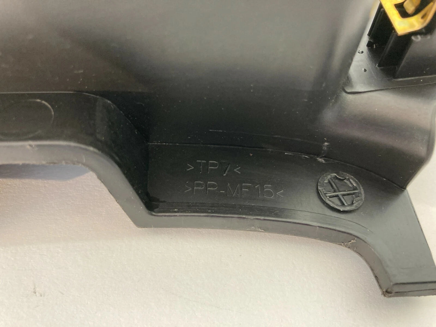 2014-2020 CHEVROLET CHEVY IMPALA CENTER CONSOLE GRAB HANDLE INSERT 5059220 OEM